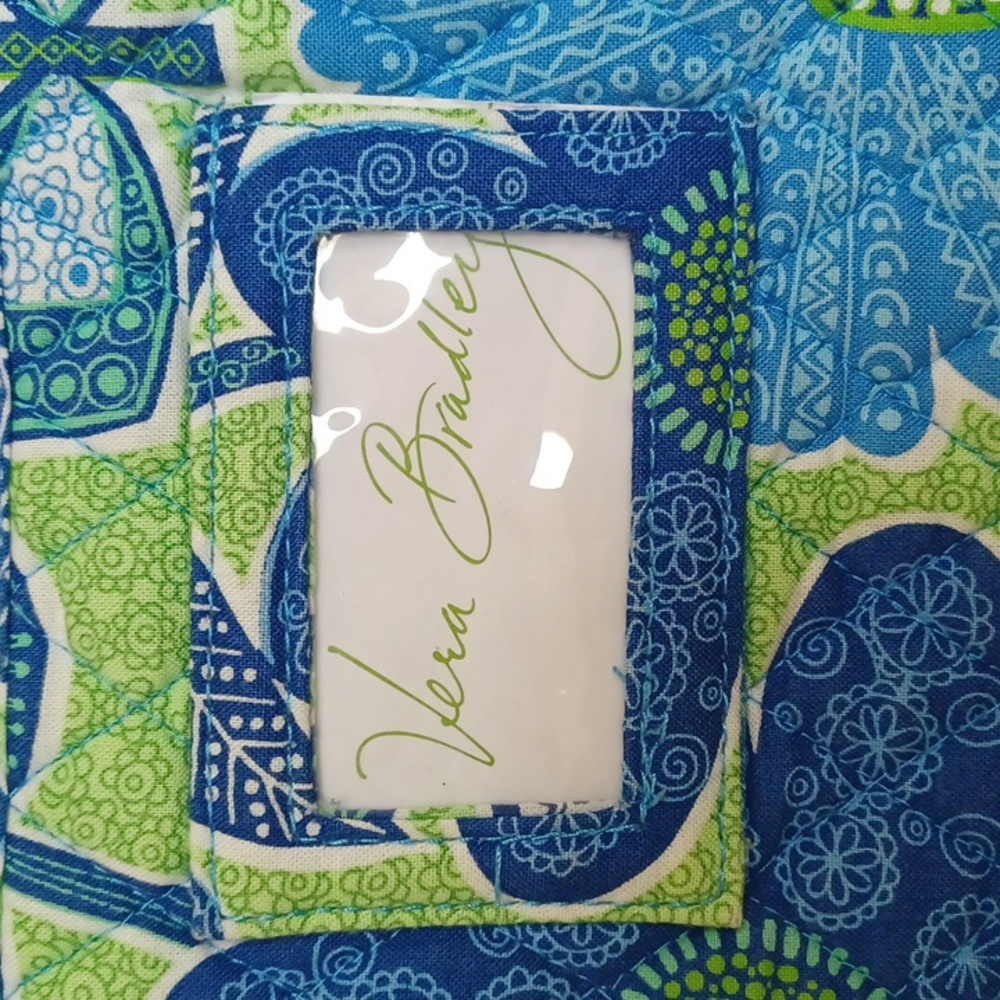 Vera Bradley Grand Traveler Tote / Duffel In Doodle Daisy Pattern - Picture 10 of 17